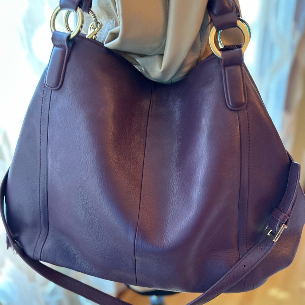 G.I.L.I. Rich Purple Leather Shoulder Bag